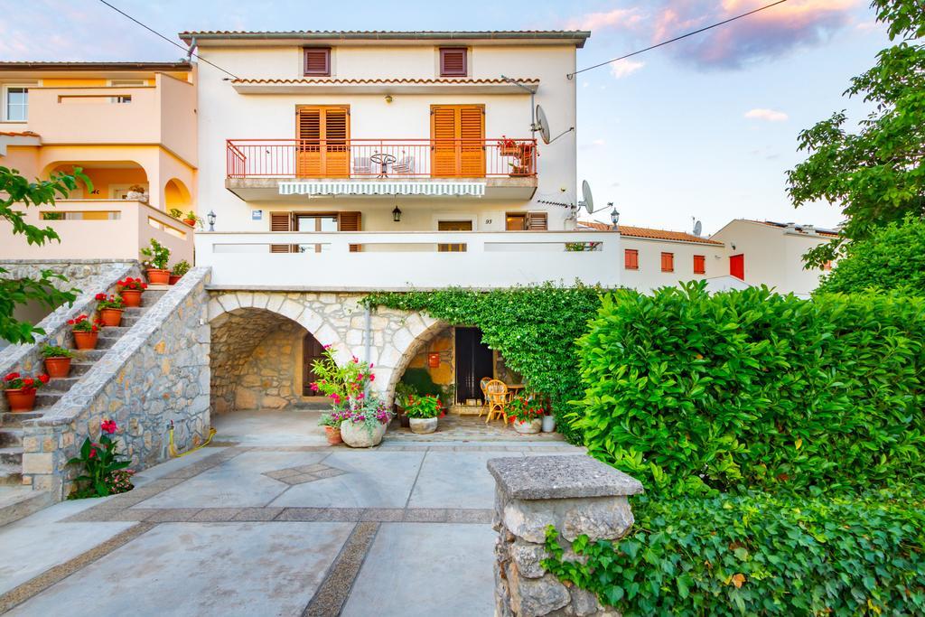 Apartment Manzoni Malinska Luaran gambar