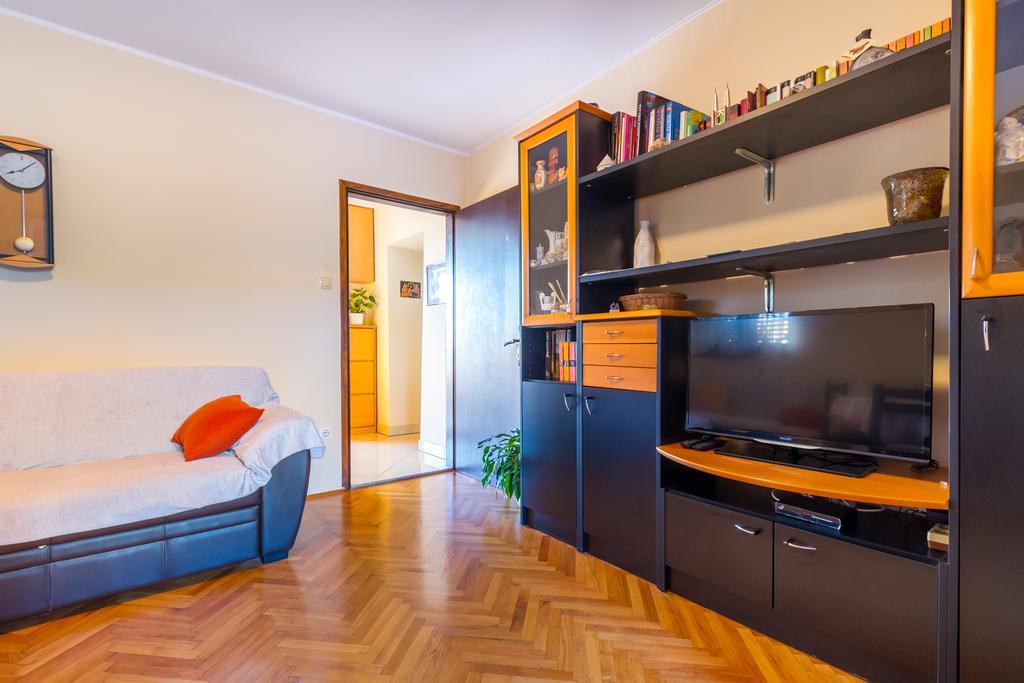 Apartment Manzoni Malinska Luaran gambar