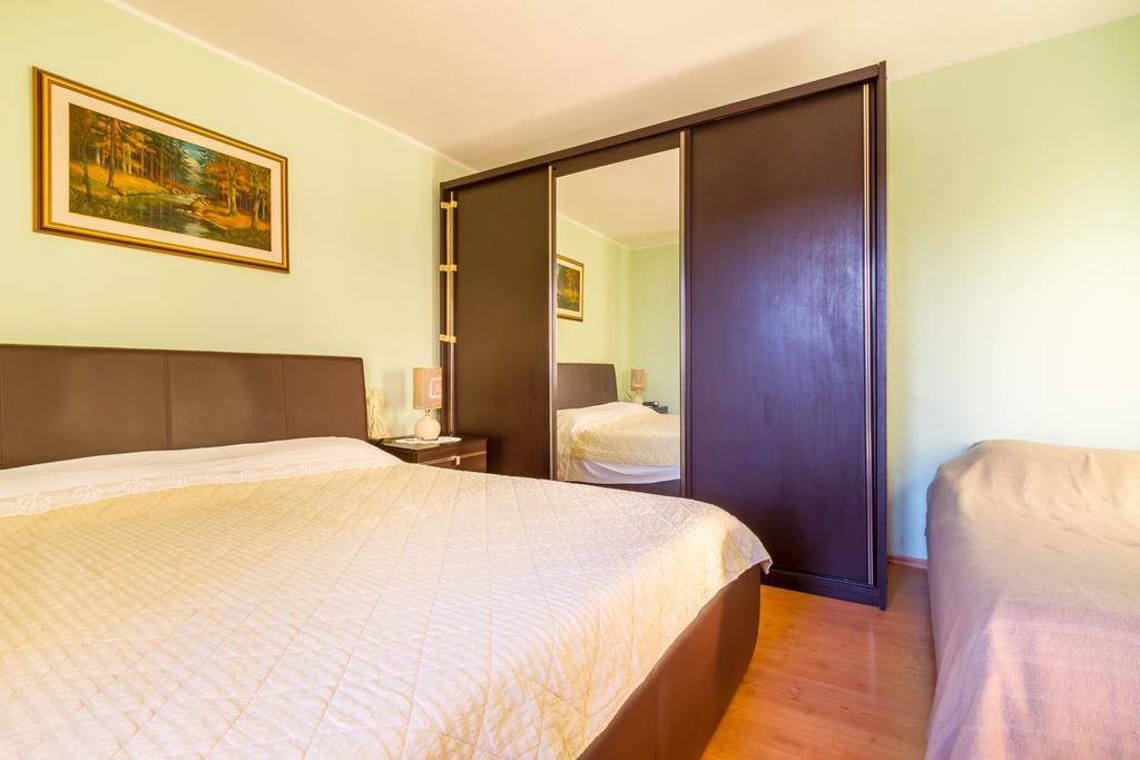 Apartment Manzoni Malinska Luaran gambar